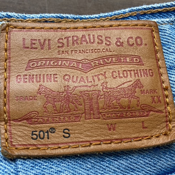 Levi’s Jeans 501s 🔥 - Picture 11 of 14